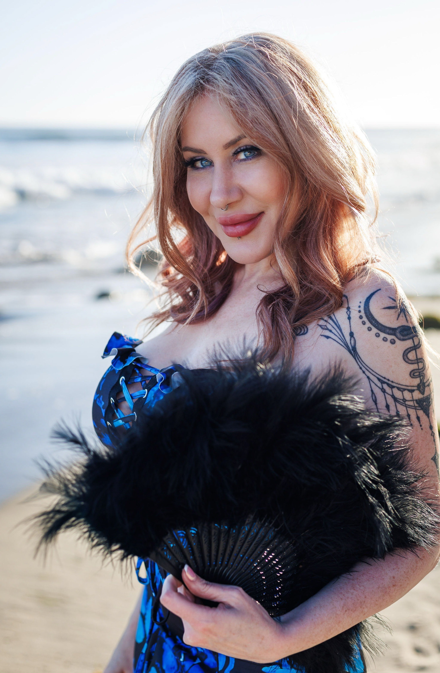 Violet Jolie tantric massage Newport Beach close portrait outdoor light<br />

